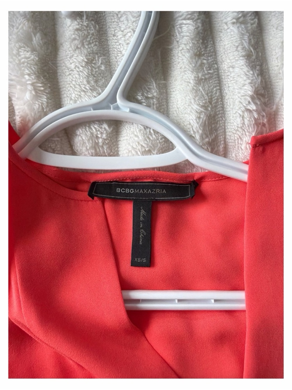 BCBGMaxAzria Vibrant Orange V-Neck Draped Tunic - Picture 3 of 3